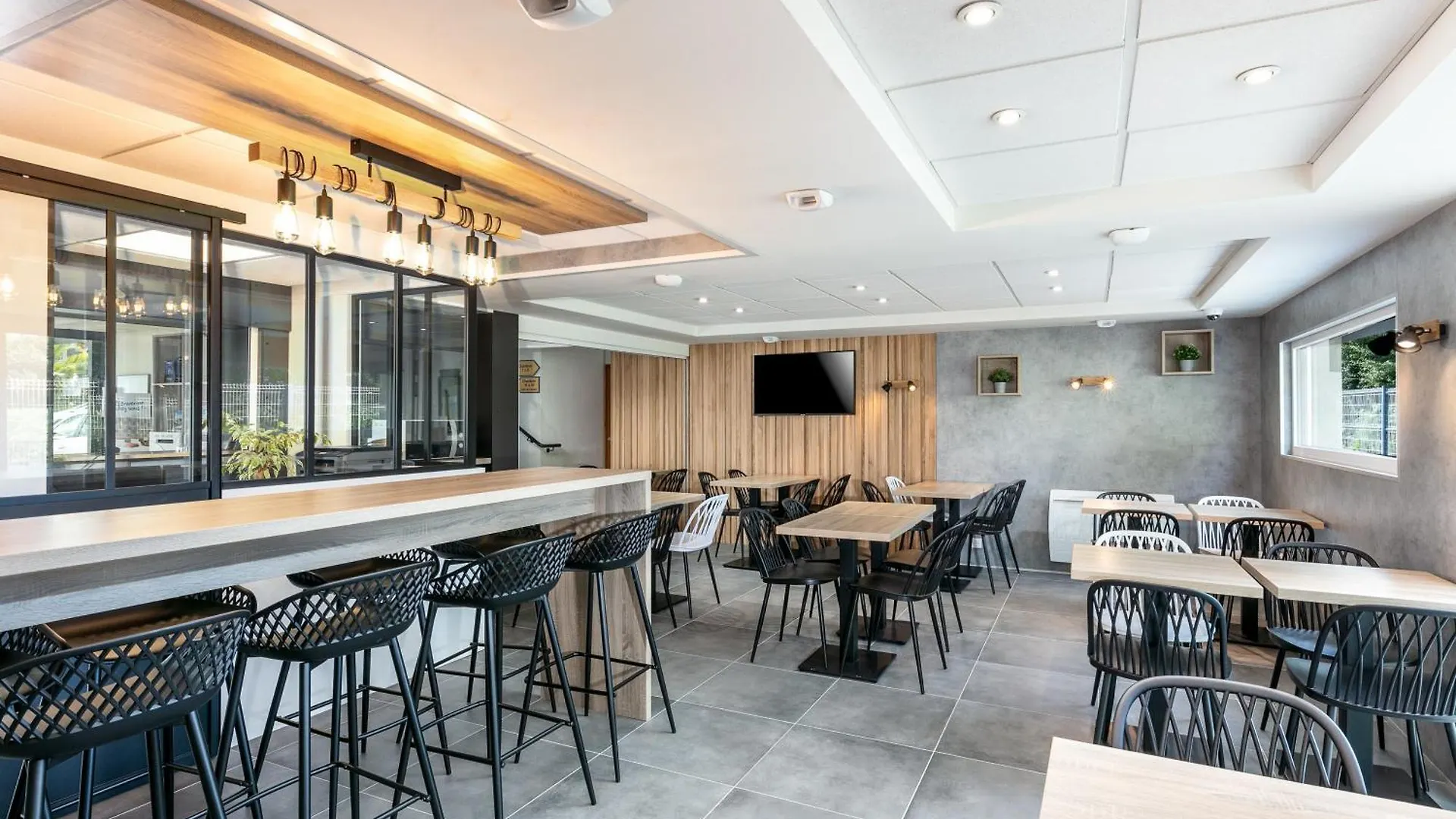 Brit Hotel Iroise Brest Plougastel-Daoulas France
